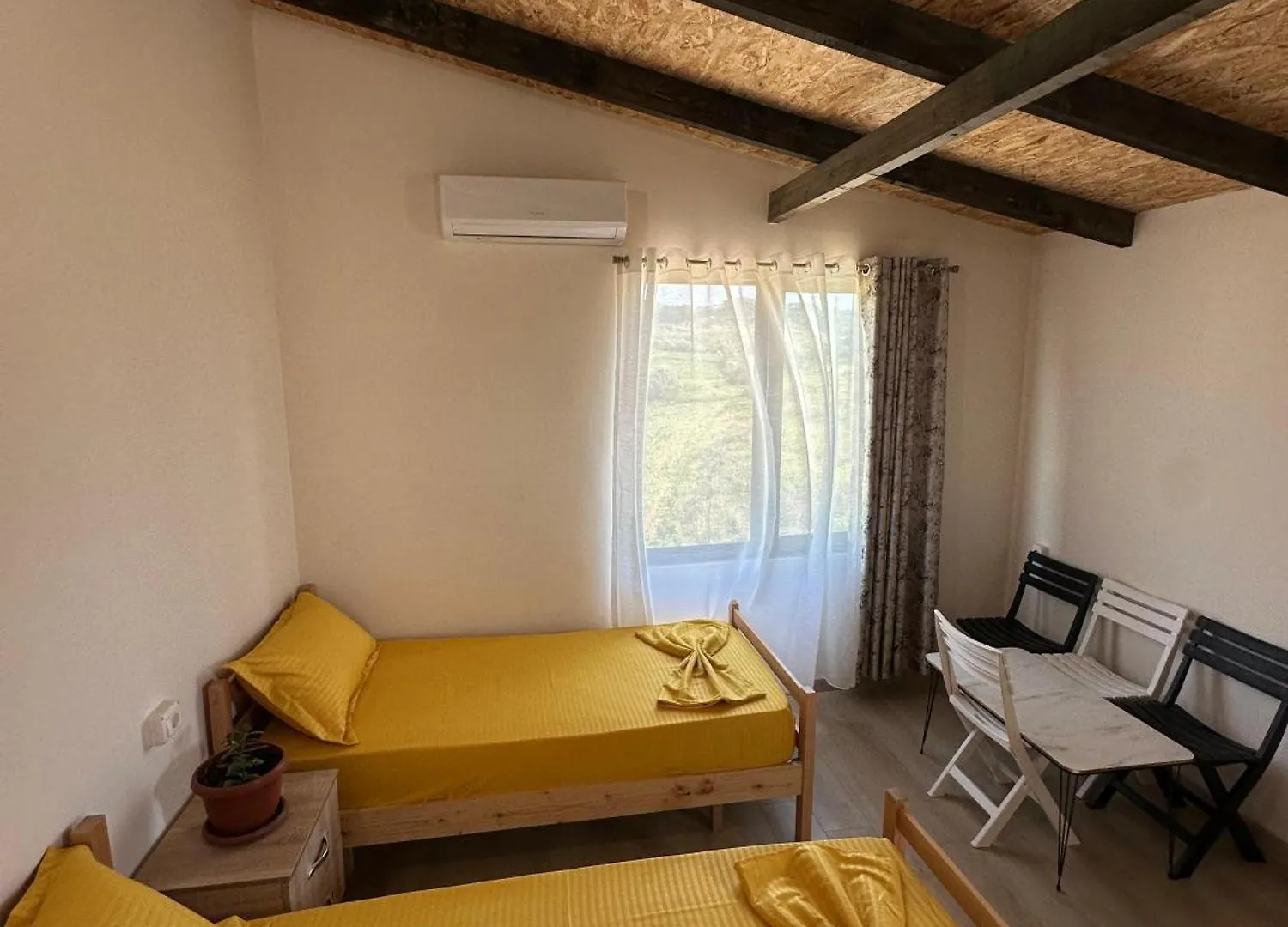 Piceri Rodoni And Rooms Draç